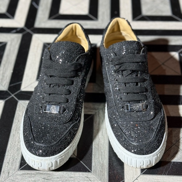 🔥 PHILIPP PLEIN Black Glitter Skull Sneakers‎ 🔥 - Picture 1 of 10